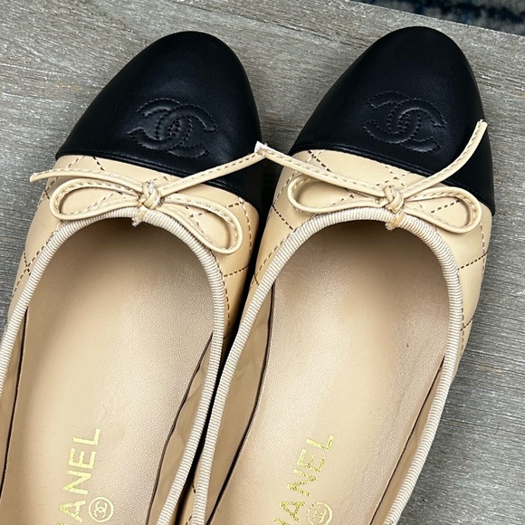 Quilted ballet flat - Picture 1 of 14